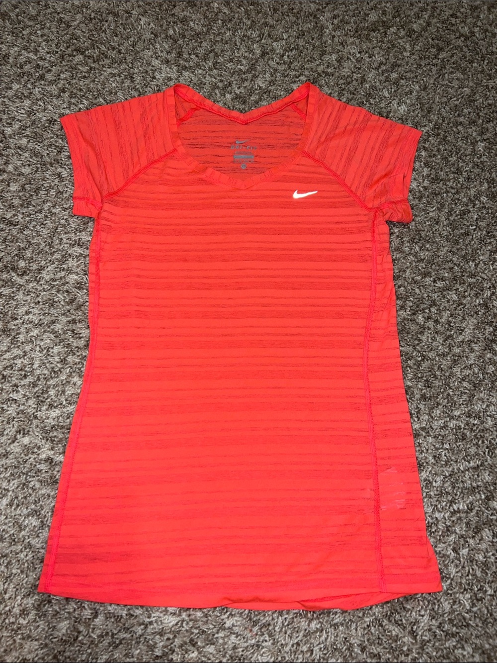 Nike DRI-FIT Neon Coral Women's Short Sleeve V-Neck Athletic Tee - Sz XS